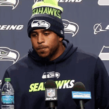 Bobby Wagner Seattle Seahawks GIF - Bobby Wagner Seattle Seahawks Lick Lips GIFs