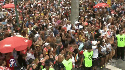 Multidao Folia GIF - Multidao Folia Pessoas - Descubre & Comparte GIFs