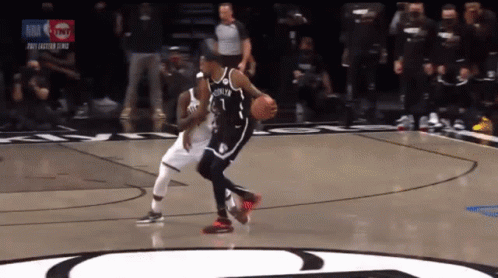 kevin-durant-jrue-holiday.gif