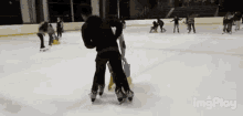 Udalm Ansbert GIF - Udalm Ansbert Ice Skating GIFs
