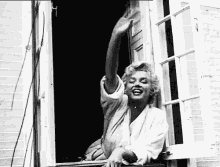Marilyn Monroe GIF - Bye Marilyn Monroe Greetings GIFs