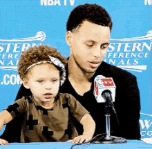 stephen curry riley curry bored tired yawning