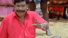 Vel Surya Tamil Movie Vadivelu Reactions GIF - Vel Surya Tamil Movie Vadivelu Reactions Dai Evan Paatha Velai Da Ithu GIFs