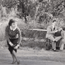 It Happened One Night Hitchhike GIF - It Happened One Night Hitchhike Claudette Colbert GIFs
