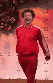 Red Jumpsuit Snl GIF - Red Jumpsuit Snl Sudeikis GIFs