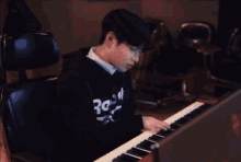 Taemin Piano Lee Taemin GIF - Taemin Piano Lee Taemin Shinee Taemin GIFs