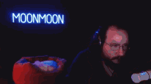 Moon Moon Desk GIF - Moon Moon Desk Slam GIFs