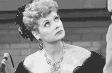 Lucy Lucille GIF - Lucy Lucille Bluth GIFs