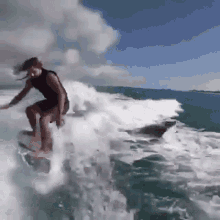 Surfing Surfer GIF - Surfing Surfer Surfboarding GIFs