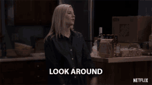 Look Around Search GIF - Look Around Search Notice The Surroundings GIFs