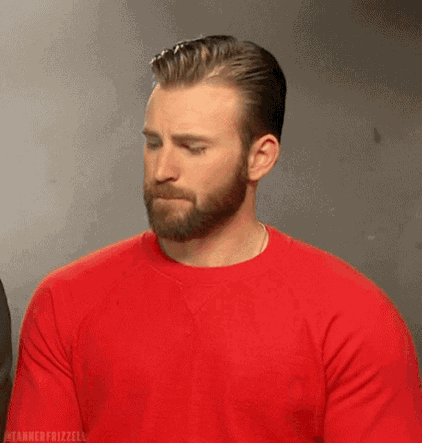 chris-evans-laughing-out-loud.gif