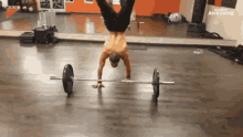 hand stand people are awesome balancing workout exercise