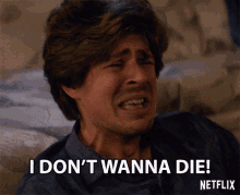 I Dont Wanna Die Scared GIF - I Dont Wanna Die Scared Nervous GIFs