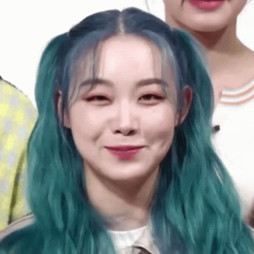 kim-suhyeon-suhyeon.gif