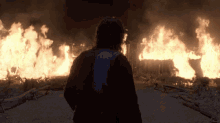 walking reedus