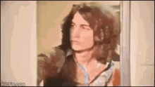 Shocked Stoner GIF - Shocked Stoner Guy Opening Door GIFs