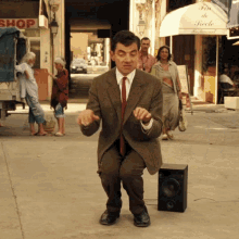 Mr Bean Mr Beans Holiday GIF - Mr Bean Mr Beans Holiday Rowan Atkinson GIFs
