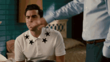 Talk To The Hand Dan Levy GIF - Talk To The Hand Dan Levy Eugene Levy GIFs