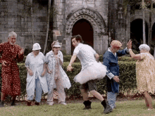 Jim Carrey Happy Dance GIF - Jim Carrey Happy Dance Funny Dance GIFs
