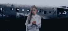 Gowon Loona GIF - Gowon Loona Butterfly GIFs