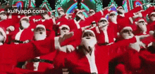 Dancing Santa Claus.Gif GIF - Dancing Santa Claus Kayal Deeyaalo Deeyalo Song GIFs