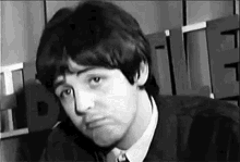 Paul Mccartney Okay GIF - Paul Mccartney Okay The Beatles GIFs