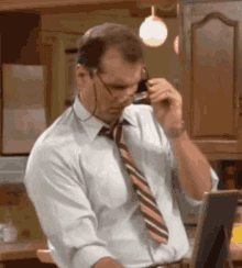 married with children al bundy squinting