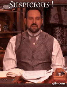 leigh574 critical role suspicious travis willingham curious leigh574 critical role suspicious travis willingham curious
