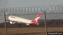 qantas takeoff plane melbourne airport