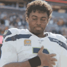 Russell Wilson GIF - Russell Wilson Drewhill GIFs