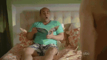 Cougar Town Andy Torres GIF - Cougar Town Andy Torres Ian Gomez GIFs