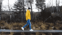 Going For A Walk Ollelito GIF - Going For A Walk Ollelito Olle Arbin GIFs