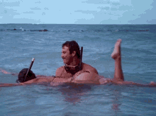 Snorkeling Girl GIF - Snorkeling Girl Carry GIFs