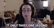 It Only Takes One Second Lexie Lerman GIF - It Only Takes One Second Lexie Lerman Lermywermy GIFs
