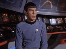 Spock Eyebrow Raise GIF - Spock Eyebrow Raise Intriguing GIFs