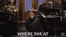 where she at looking around kevin hart snl snl gifs