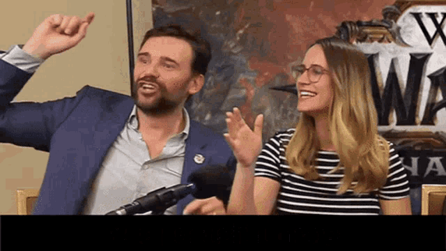 taliesin-evitel-shill-money.gif