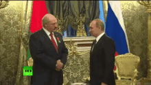 лукашенко бацькапутин объясняю говорить слушаю GIF - Lukashenko Belarus President Of Belarus GIFs