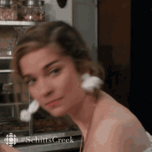 shocked alexis rose alexis annie murphy schitts creek shocked alexis rose alexis annie murphy schitts creek