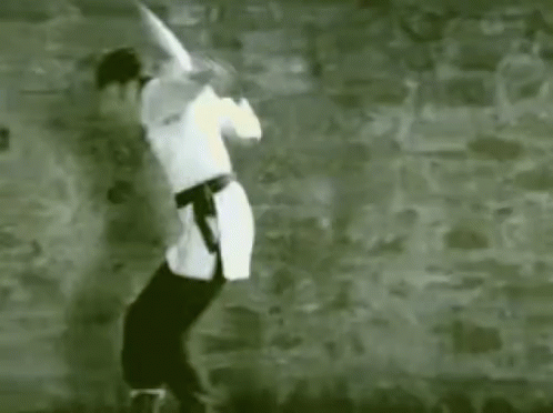 battal-gazi-ziplamak.gif