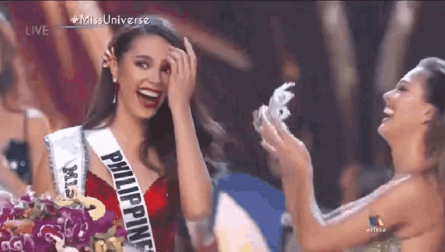 Filipinas Gana Miss Universo GIF - Miss Universo Miss Universo2018 Corona -  Descubre &amp; Comparte GIFs