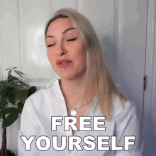 Free Yourself Tracy Kiss GIF - Free Yourself Tracy Kiss Let Yourself Go GIFs