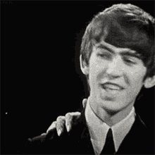 George Harrison Smiling GIF - George Harrison Smiling The Beatles GIFs