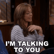 Im Talking To You Bonnie Plunkett GIF - Im Talking To You Bonnie Plunkett Allison Janney GIFs