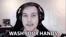 Wash Your Hands Santorin GIF - Wash Your Hands Santorin Flyquest GIFs