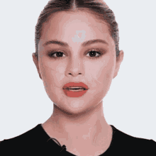 Visual Queen Rare Beauty GIF - Visual Queen Rare Beauty Sephora GIFs