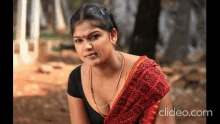 Clevage Aunty Clevage GIF - Clevage Aunty Clevage Actress Clevage GIFs