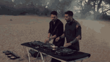 mixing music vessbroz groovy hype up feeling the music mixing music vessbroz groovy hype up feeling the music