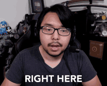 Right Here In Front Of You GIF - Right Here Here In Front Of You GIFs