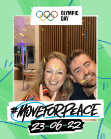 Couple Picture Move For Peace GIF - Couple Picture Move For Peace Posing For The Picture GIFs